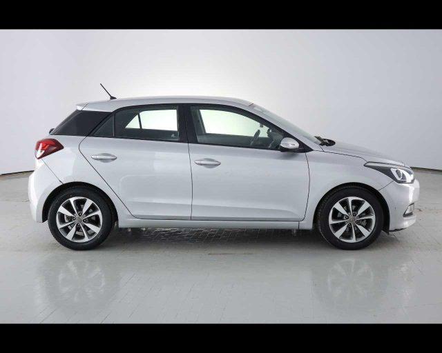 HYUNDAI i20 1.2 84 CV 5 porte Style