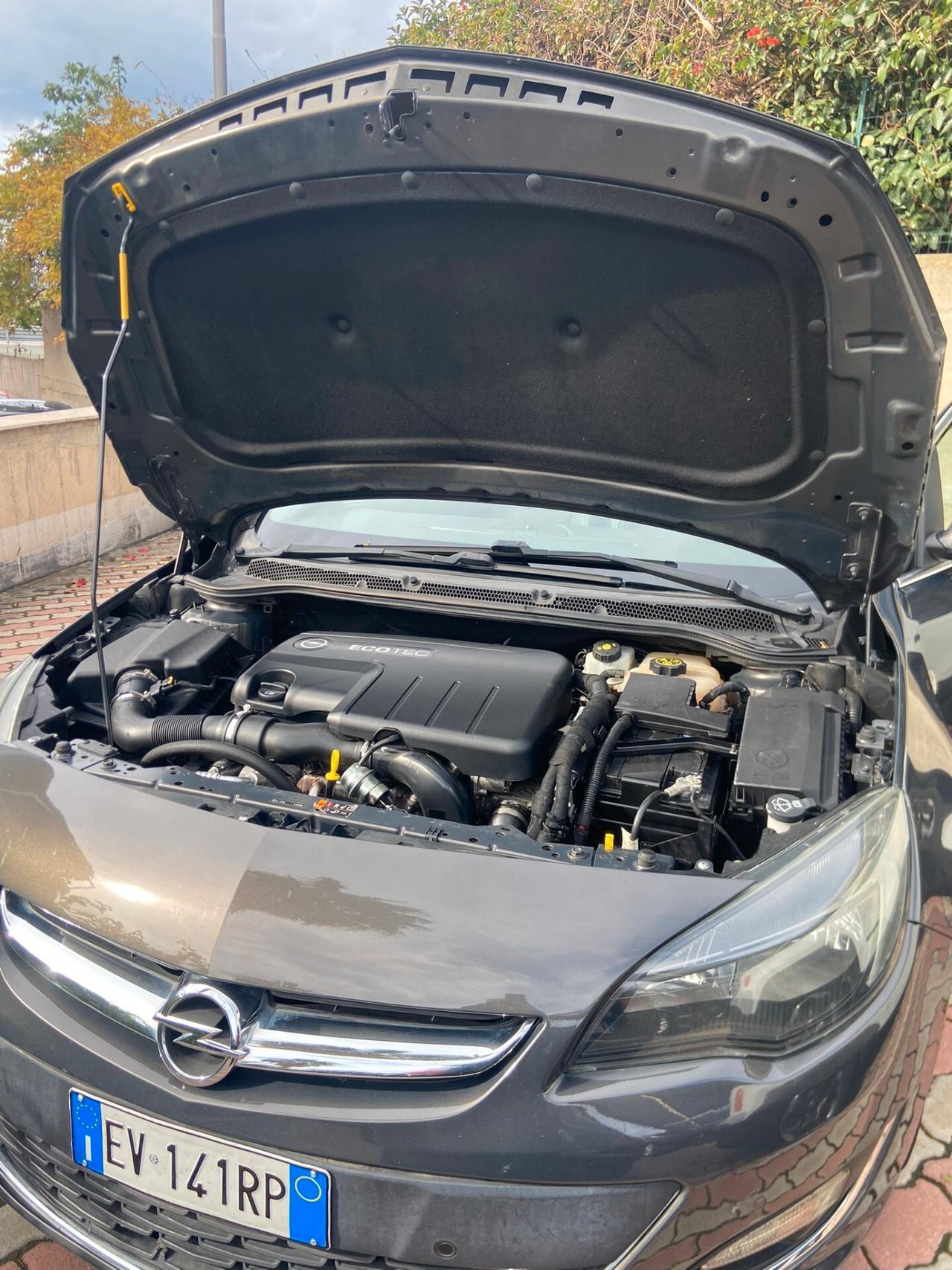 Opel Astra Sports Tourer 1.7 TDCI 130cv Cosmo