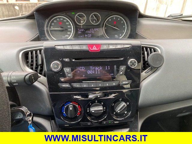 LANCIA Ypsilon 0.9 TwinAir 85 CV 5 porte Metano Ecochic Elefantin