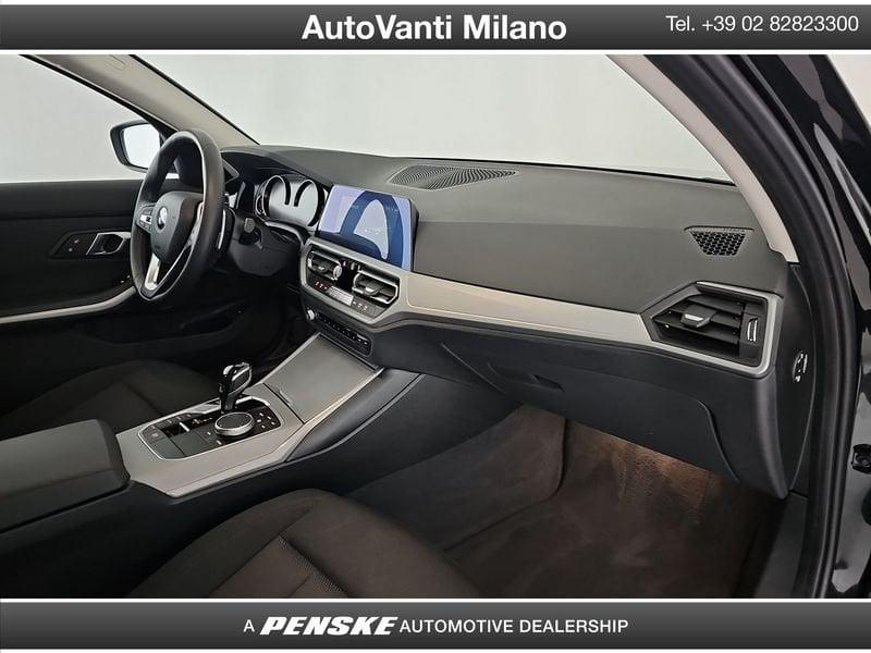 BMW Serie 3 320d Touring mhev 48V xdrive Business Advantage auto