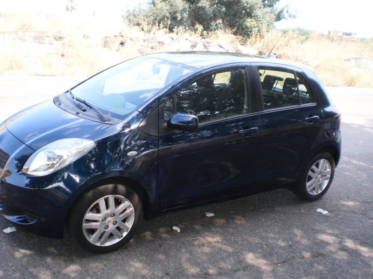 Toyota Yaris 1.4 D-4D 5 porte Sol