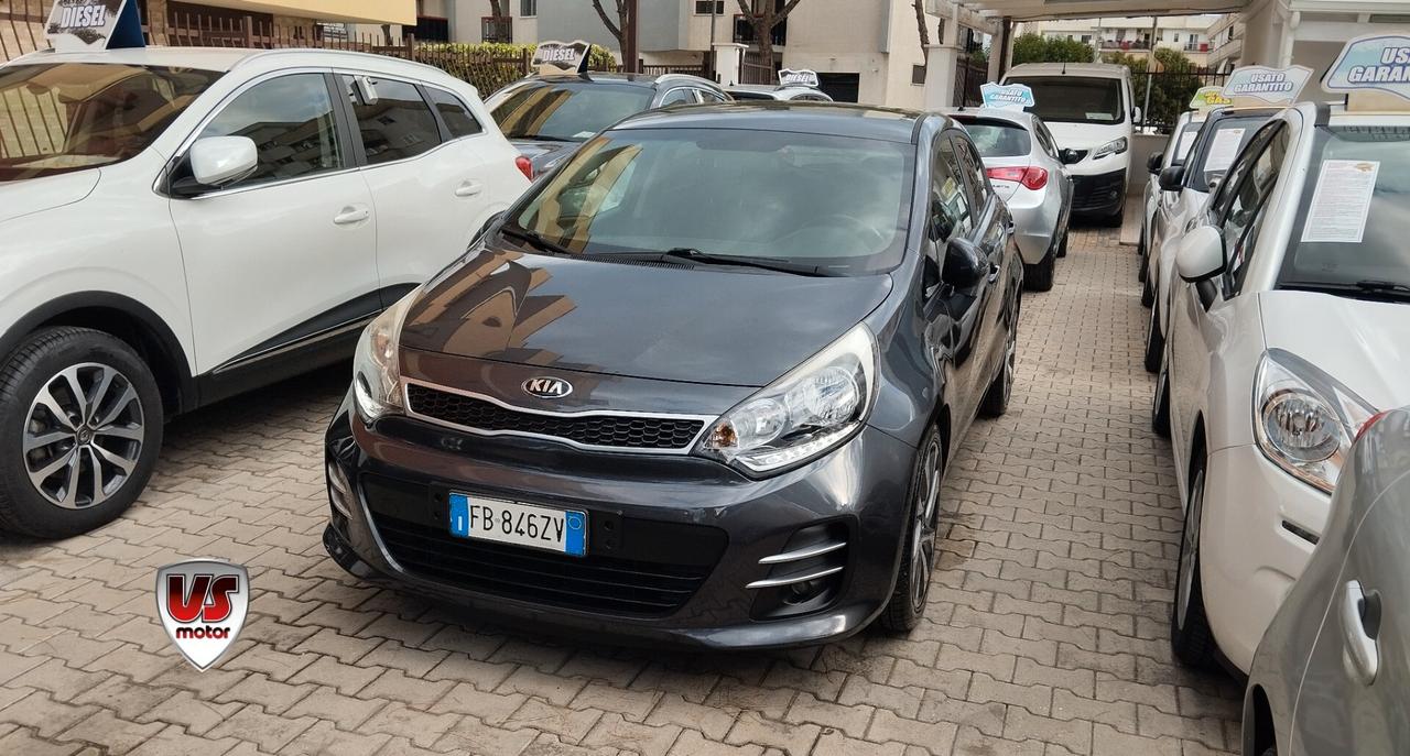 KIA RIO 1.2 BENZ. NAVI -RETROC -GARANZIA FULL