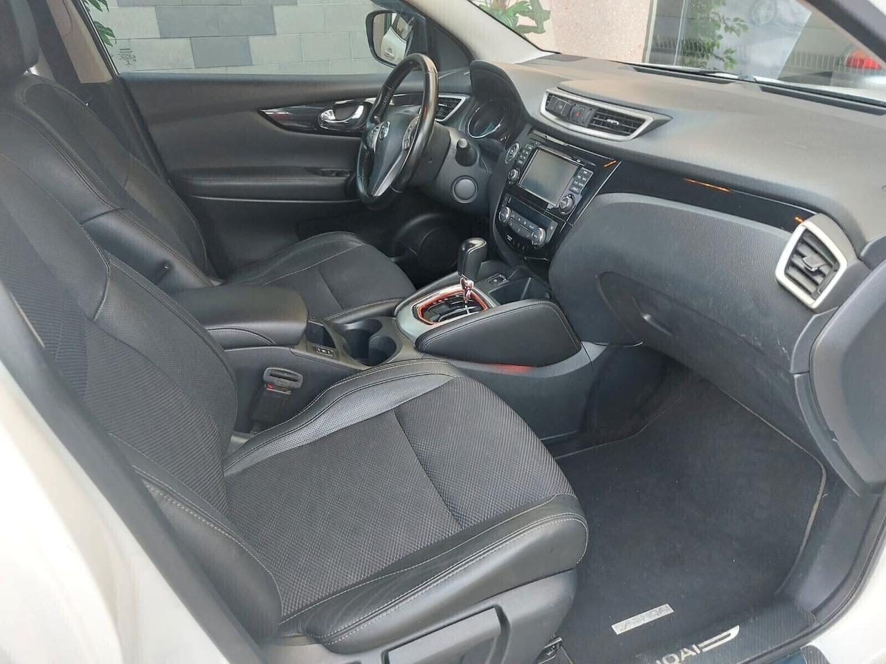 Nissan Qashqai 1.6 dCi 2WD Tekna 130CV XTRONIC