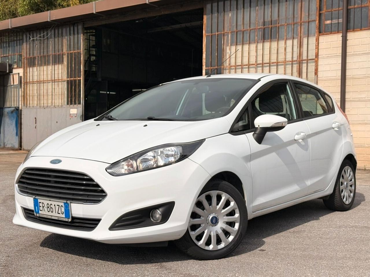 Ford Fiesta 1.5 TDCi 75CV 5 porte Titanium