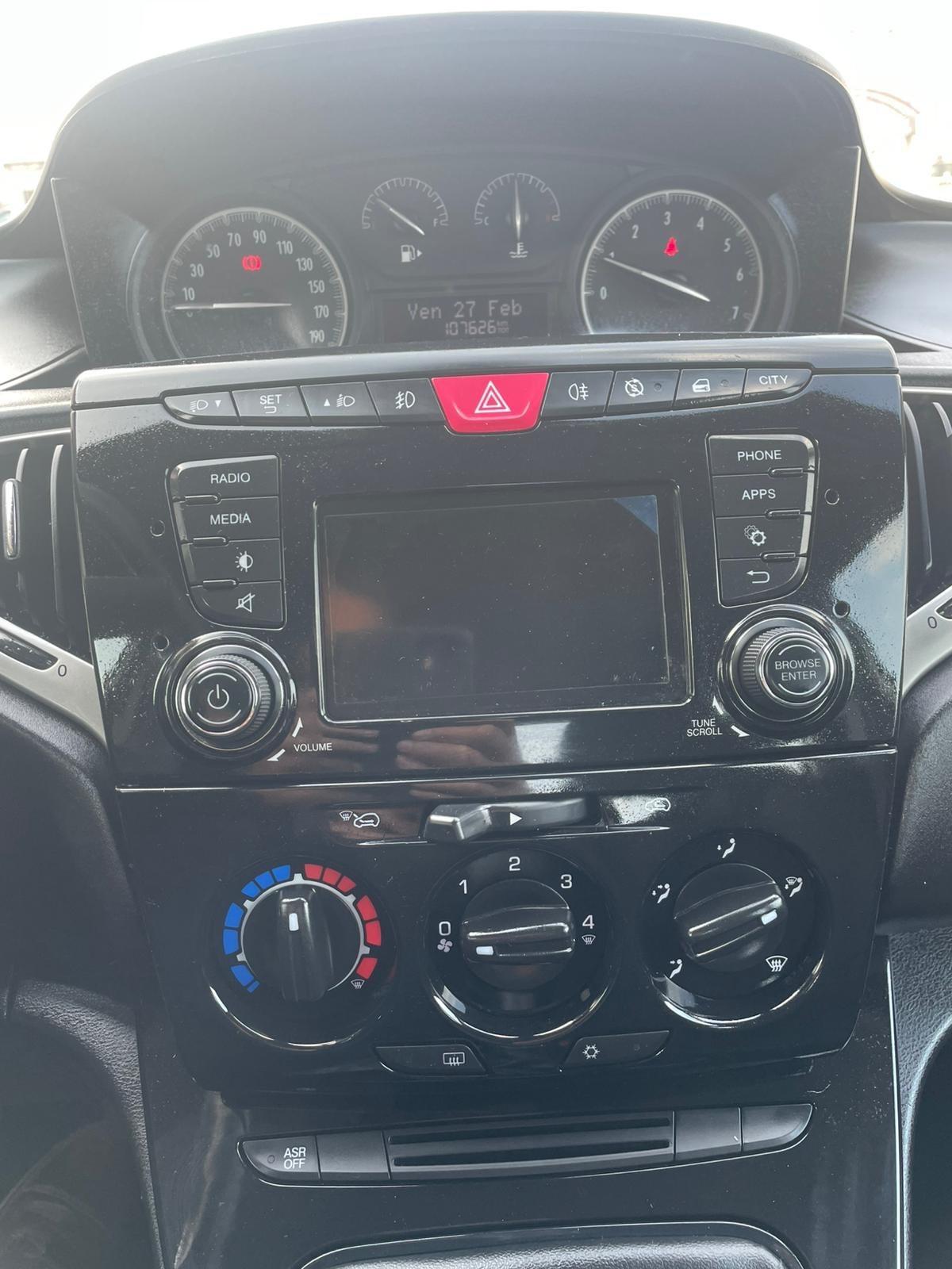 Lancia Ypsilon 1.2 69 CV UNI.PRO 12 MESI GARANZIA