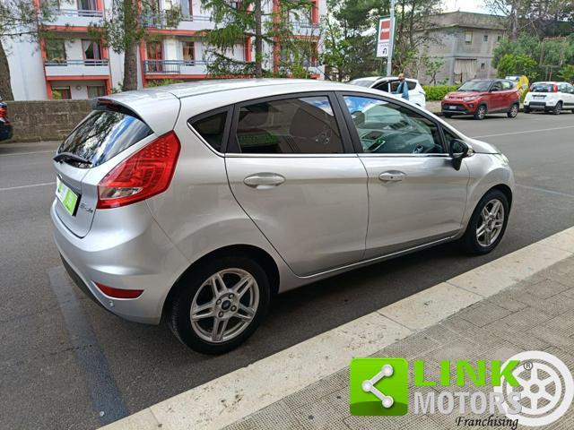 FORD Fiesta 1.4 aut. 5 porte Titanium