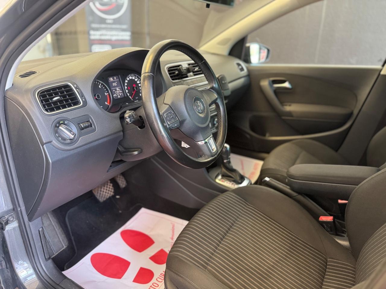Volkswagen Polo 1.6 TDI 90CV DPF DSG 5 porte Highline