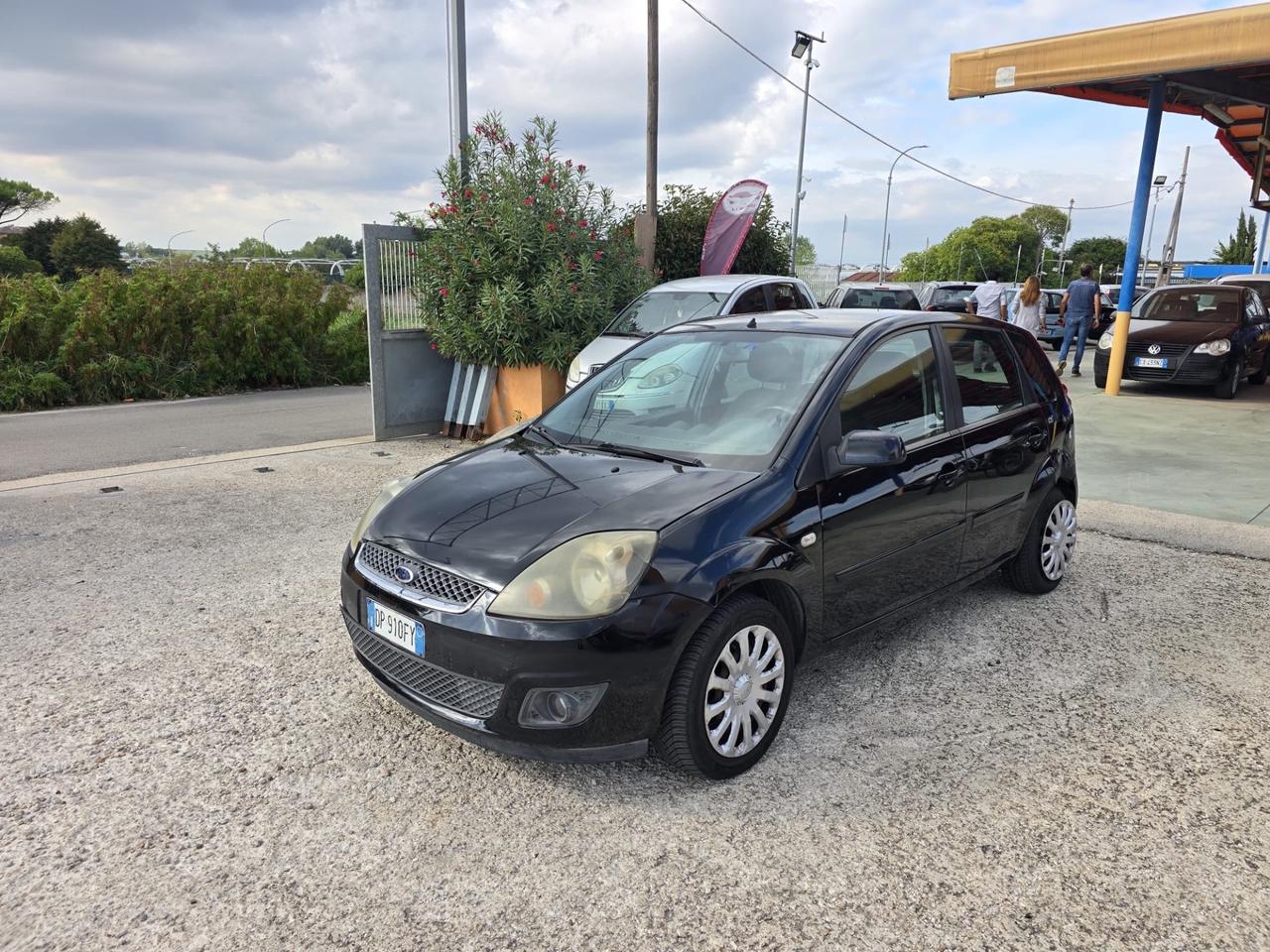 Ford Fiesta 1.6 TDCi 5p. Ghia