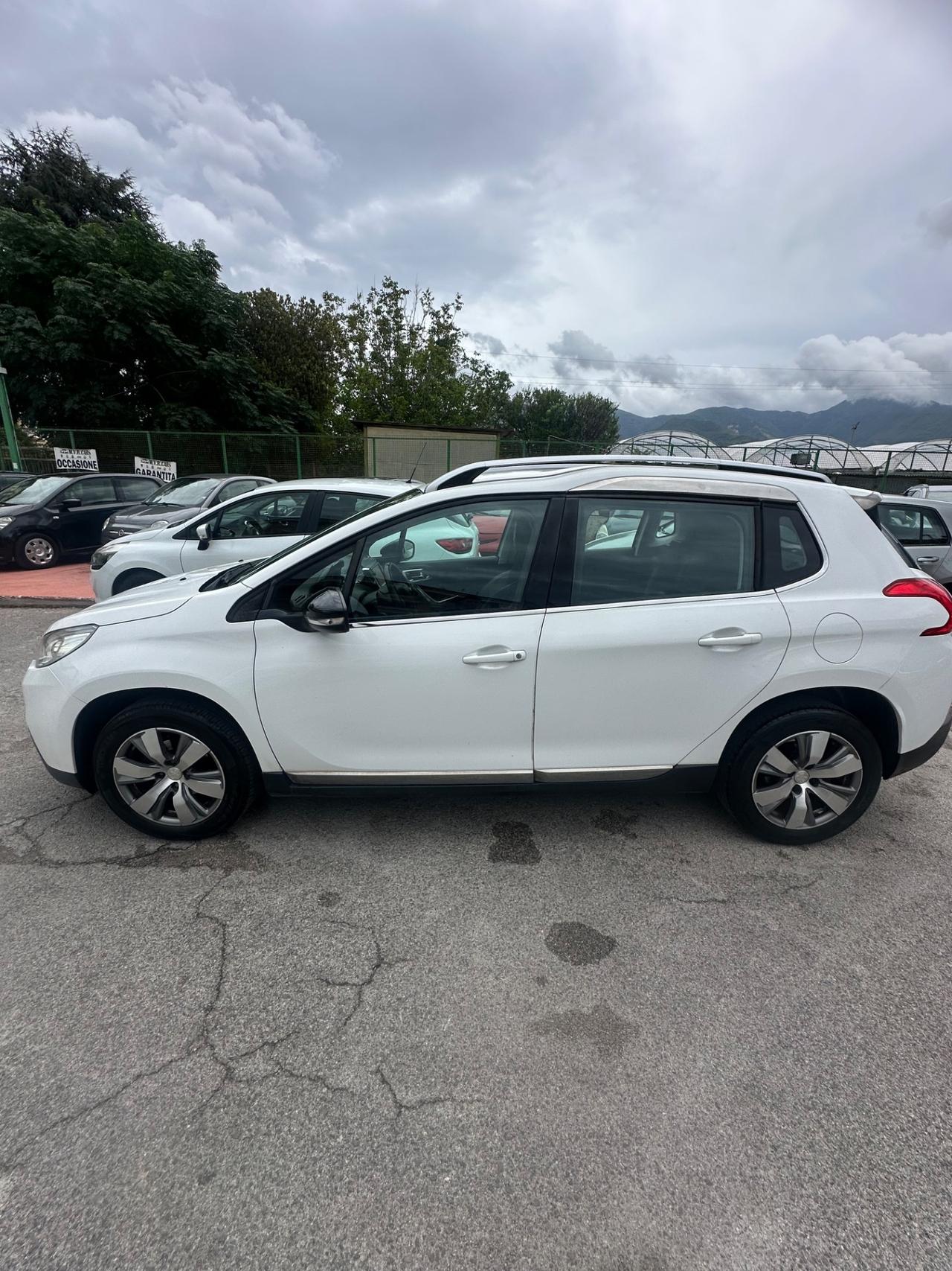 Peugeot 2008 PureTech 82 Allure