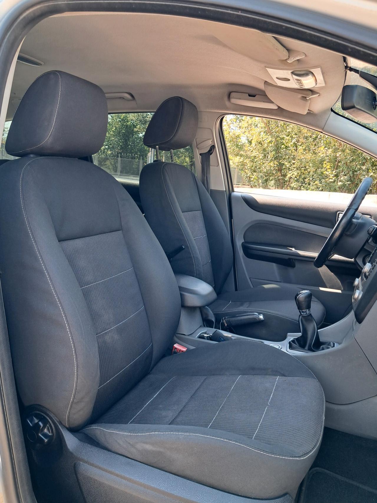 Ford Focus 1.6 TDCi SW Titanium