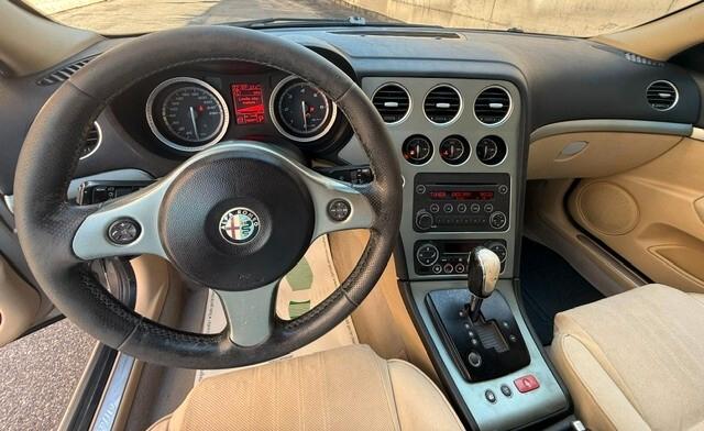 Alfa Romeo 159 1.9 JTDm 16V Distinctive Q-Tronic