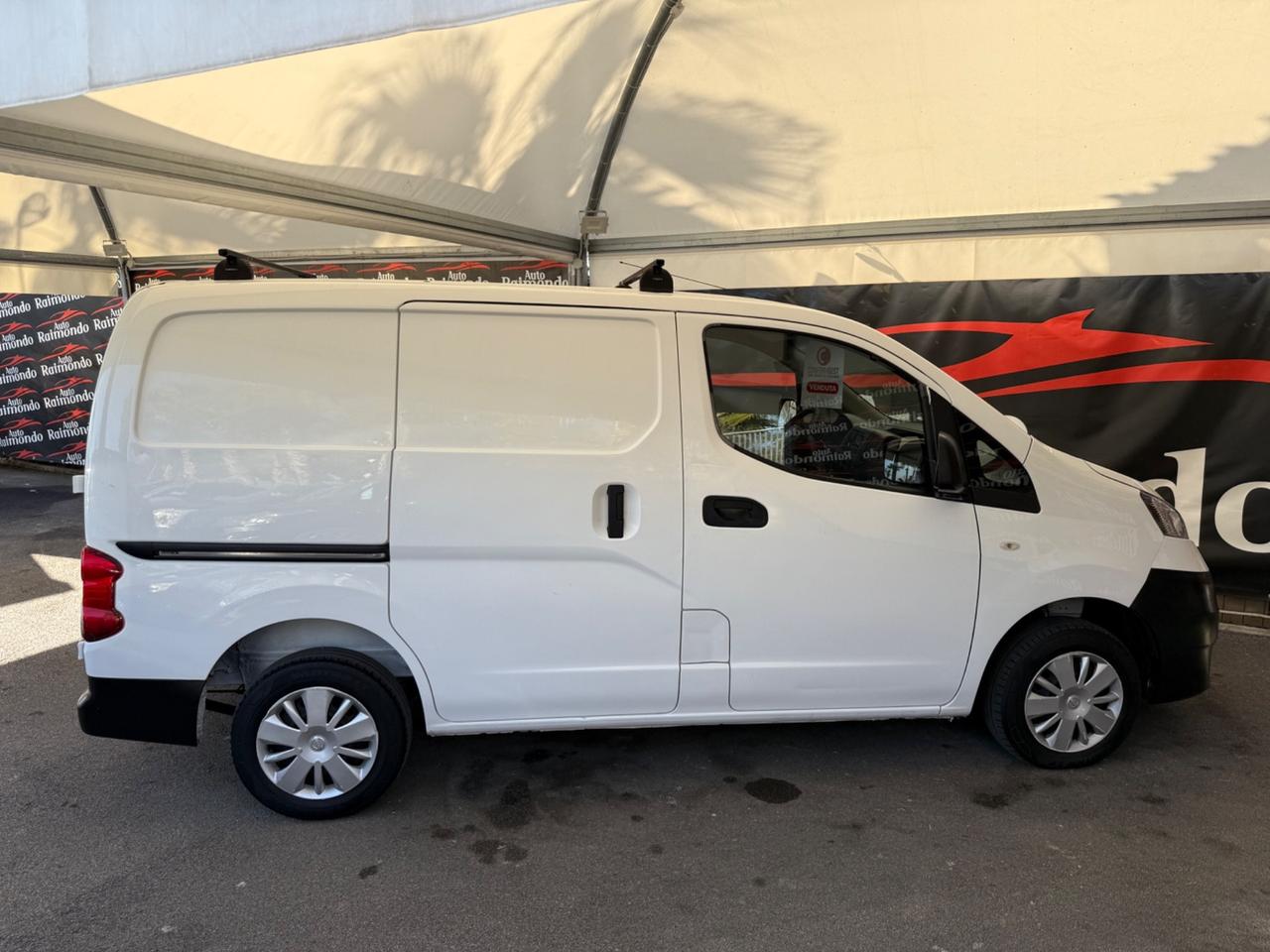 Nissan NV 200 1.5 Diesel Doppia porta laterale