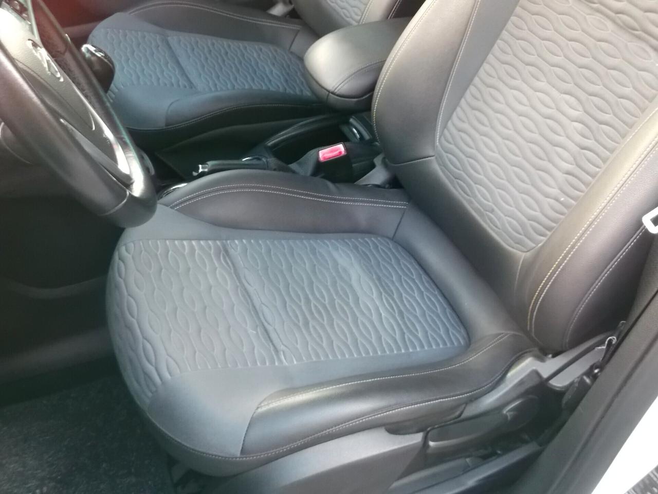 Opel Zafira 1.6 Turbo Metano 7 P. Full 2014