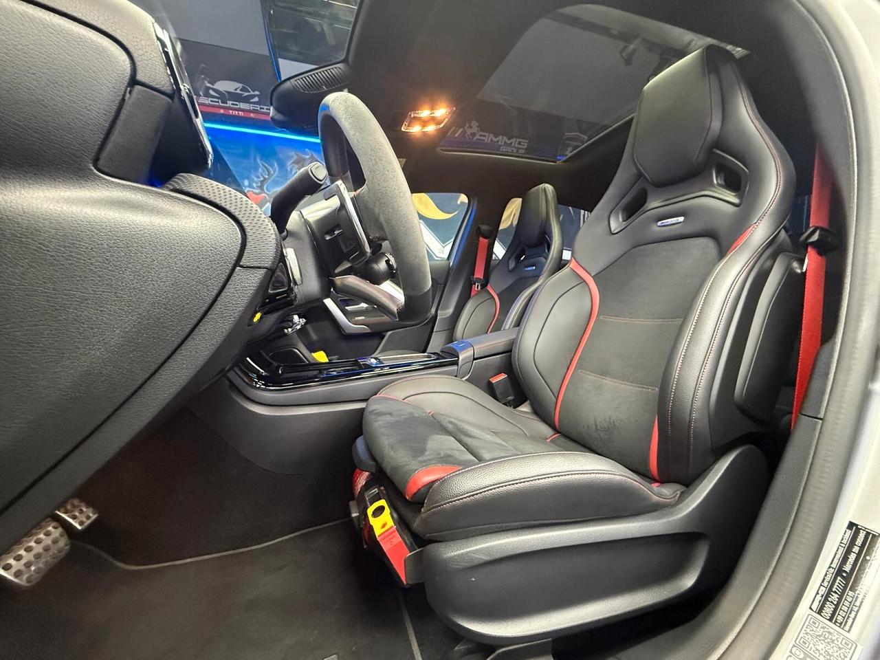 Mercedes-benz A 45S AMG 4Matic+ AMG Line Premium Plus (111)