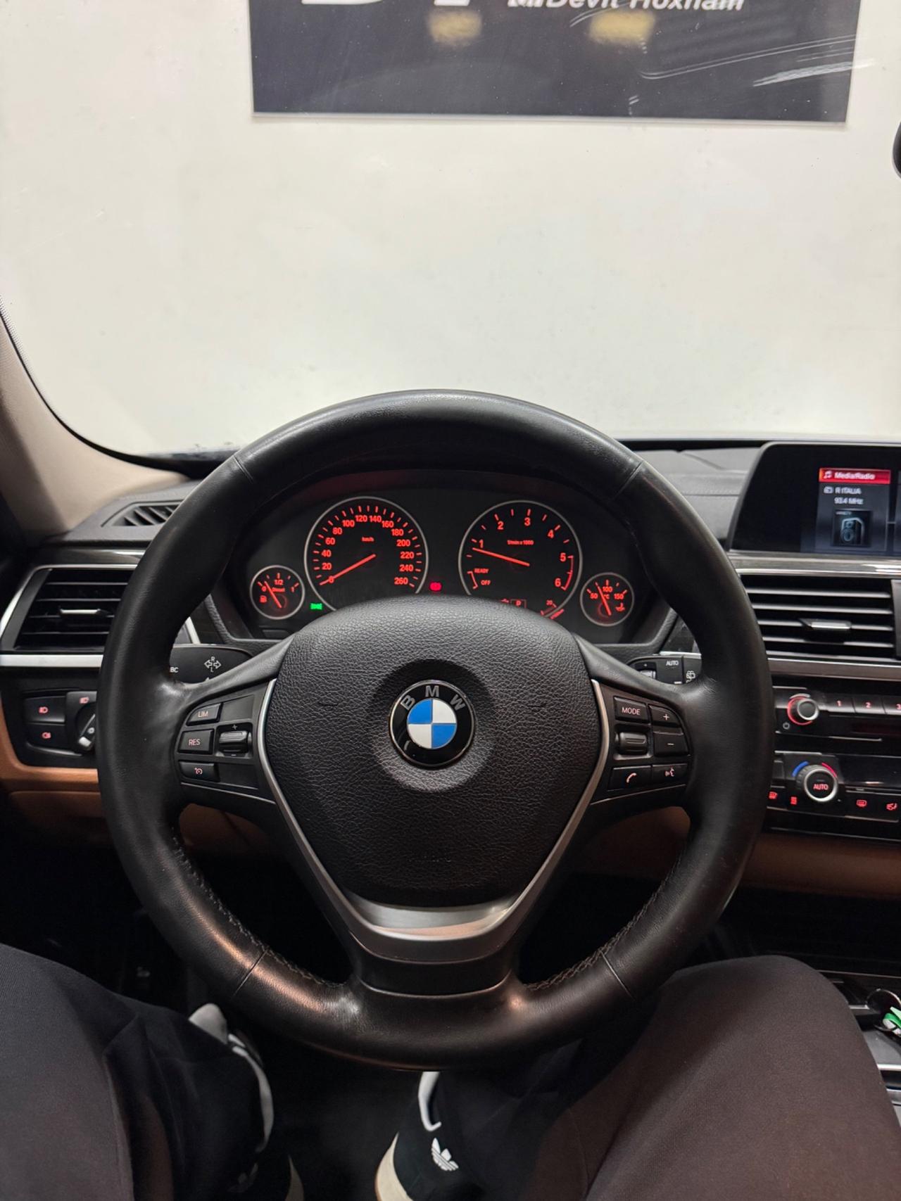 Bmw 320 320d Efficient Dynamics Business Advantage aut.