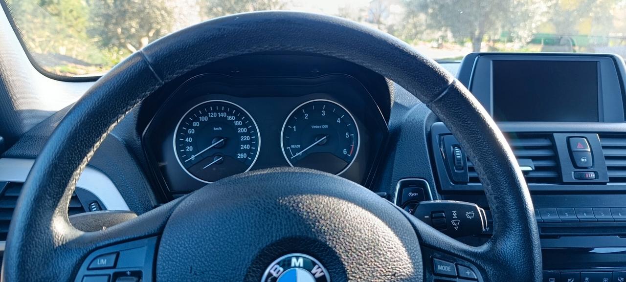 Bmw 116d 5p. Sport