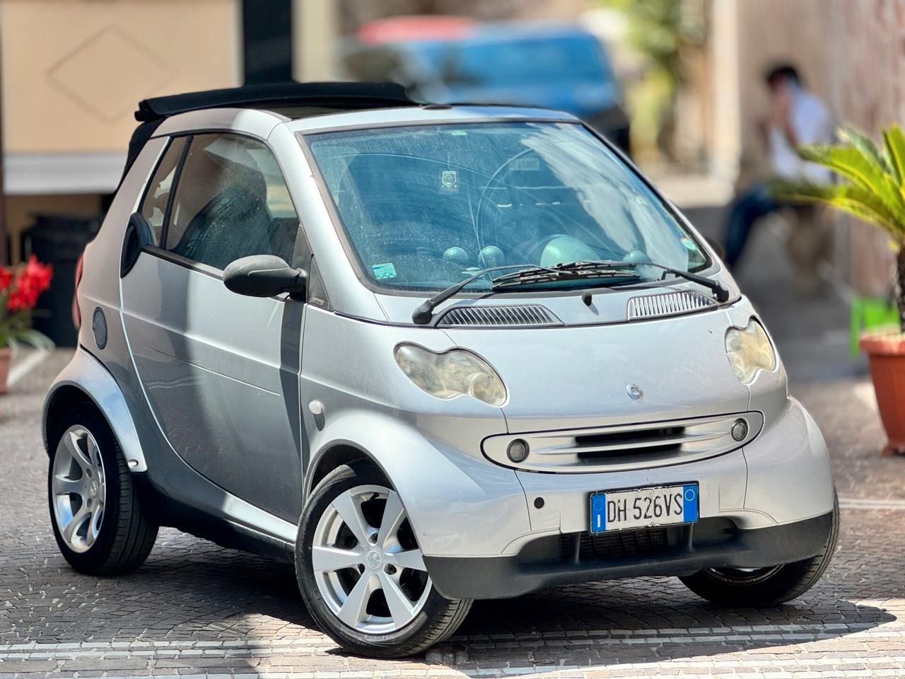 Smart ForTwo 700 cabrio grandstyle (45 kW)