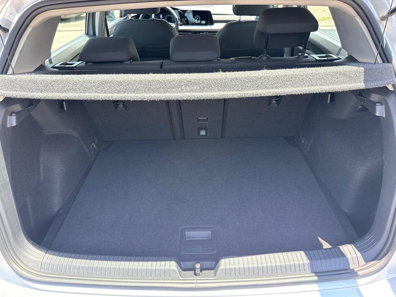 Volkswagen Golf 8 2.0 TDI 116cv SCR Style 2021
