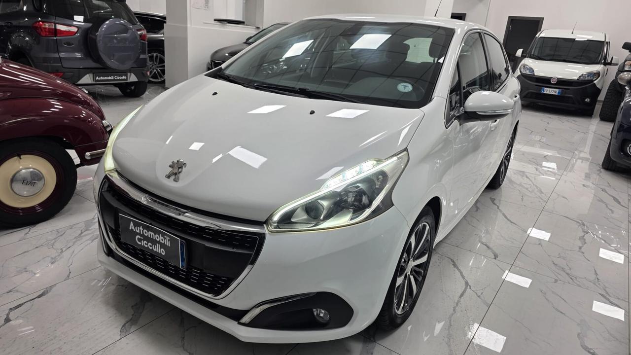 Peugeot 208 BlueHDi 75 5 porte Allure