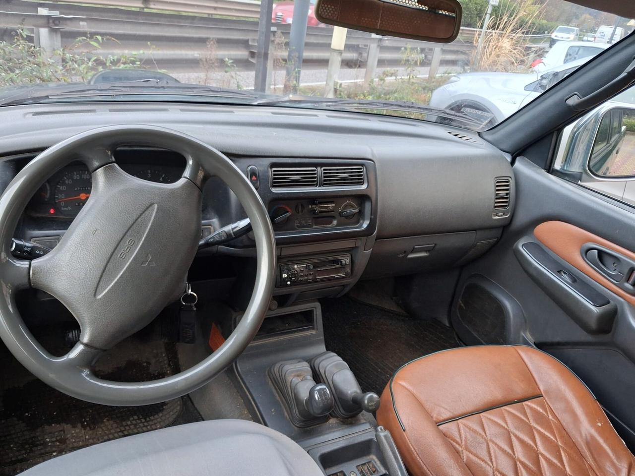 Mitsubishi L200 2.5 TDI 4WD Double Cab Pick-up GLX