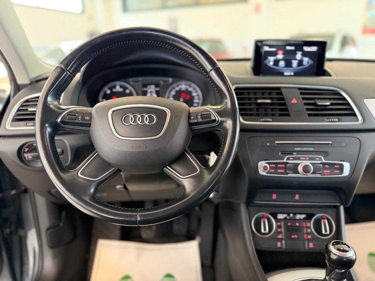 Audi Q3 2.0 TDI 150 CV Business