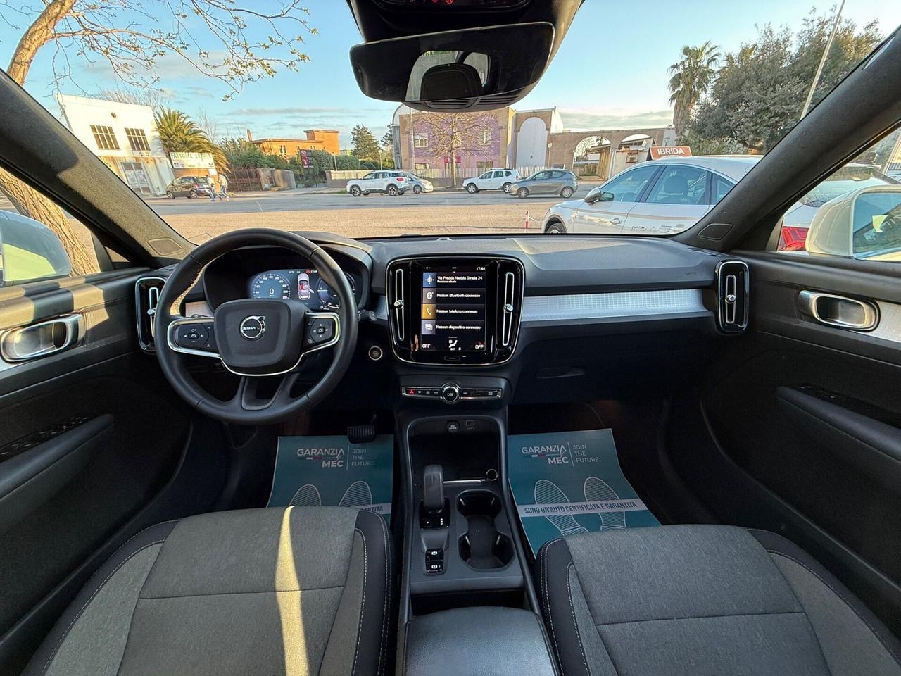 VOLVO XC40 T4 Plug-in Hybrid