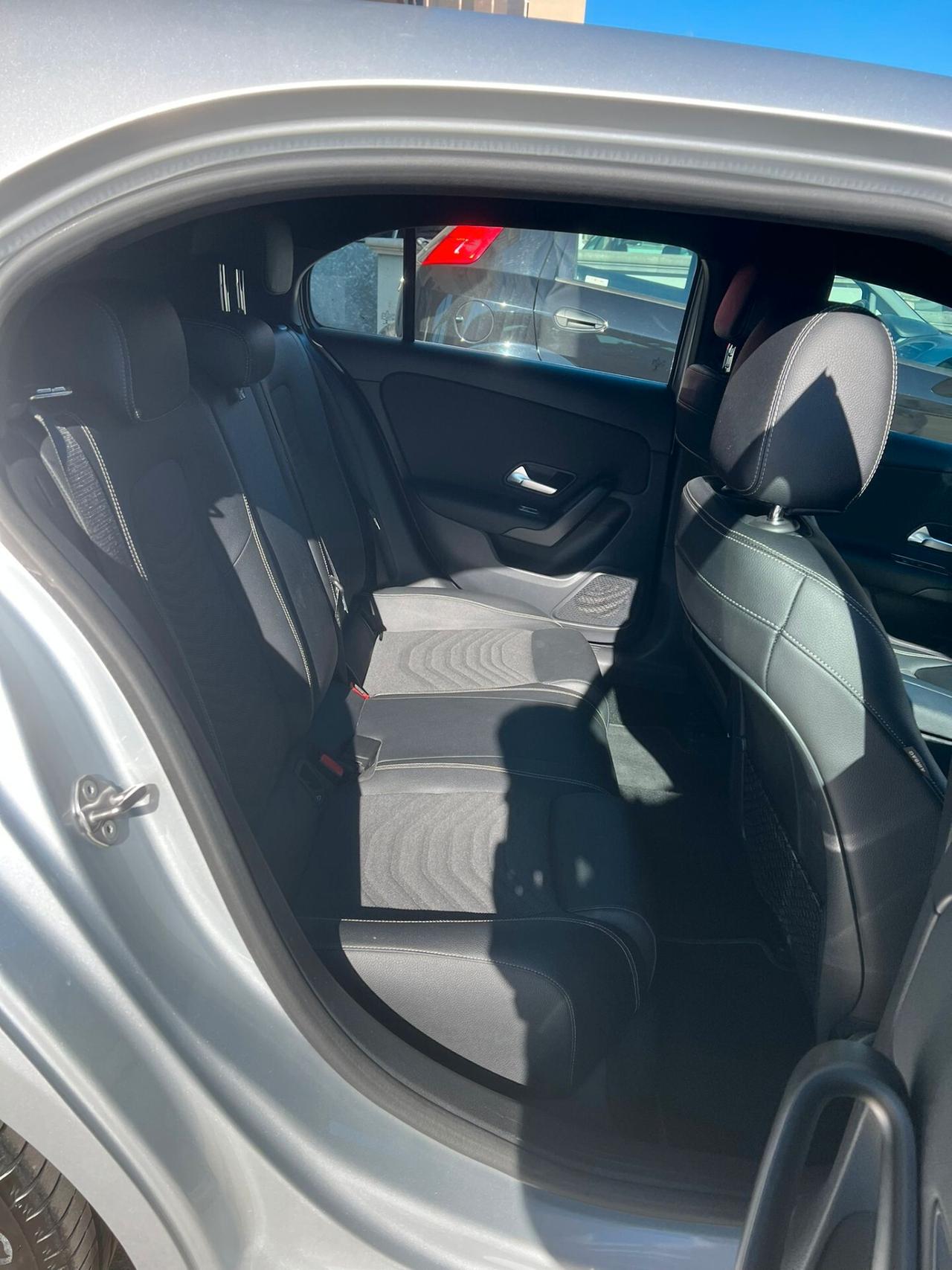 Mercedes-benz A 180 d Automatic Premium