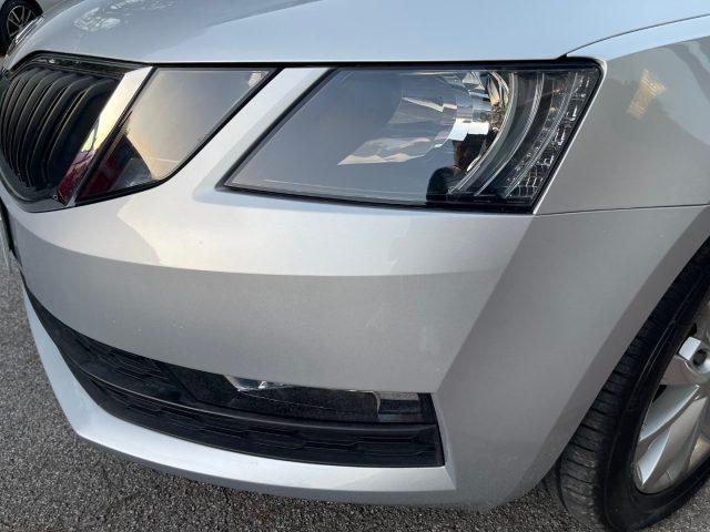 SKODA Octavia SW 1.6 TDI 115CV DSG NAVIGATORE SENSORI PARCHEGGIO