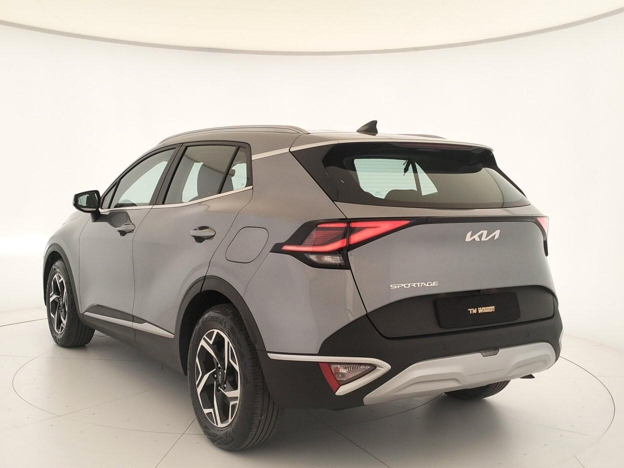 KIA SPORTAGE 1.6 crdi mhev Business mt