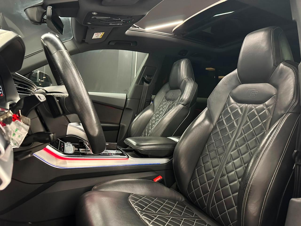 Audi Q8 50 TDI 286 CV quattro 3x S Line Full 2020