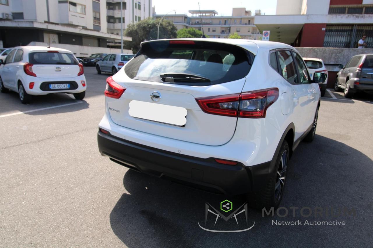 Nissan Qashqai 1.5 dci Visia 115cv dct