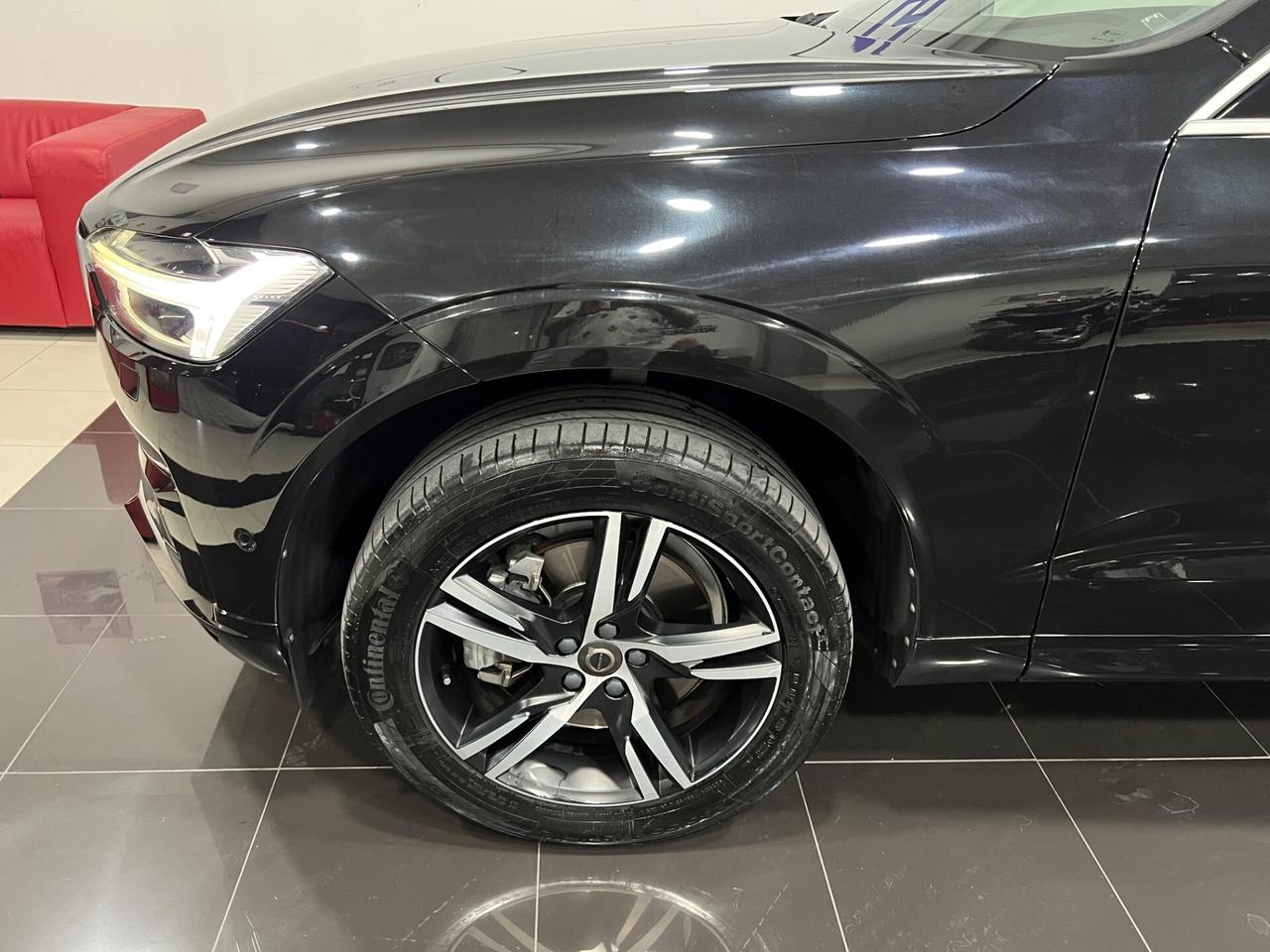 Volvo XC60 2.0 d4 R-Design awd geartronic 190 cv