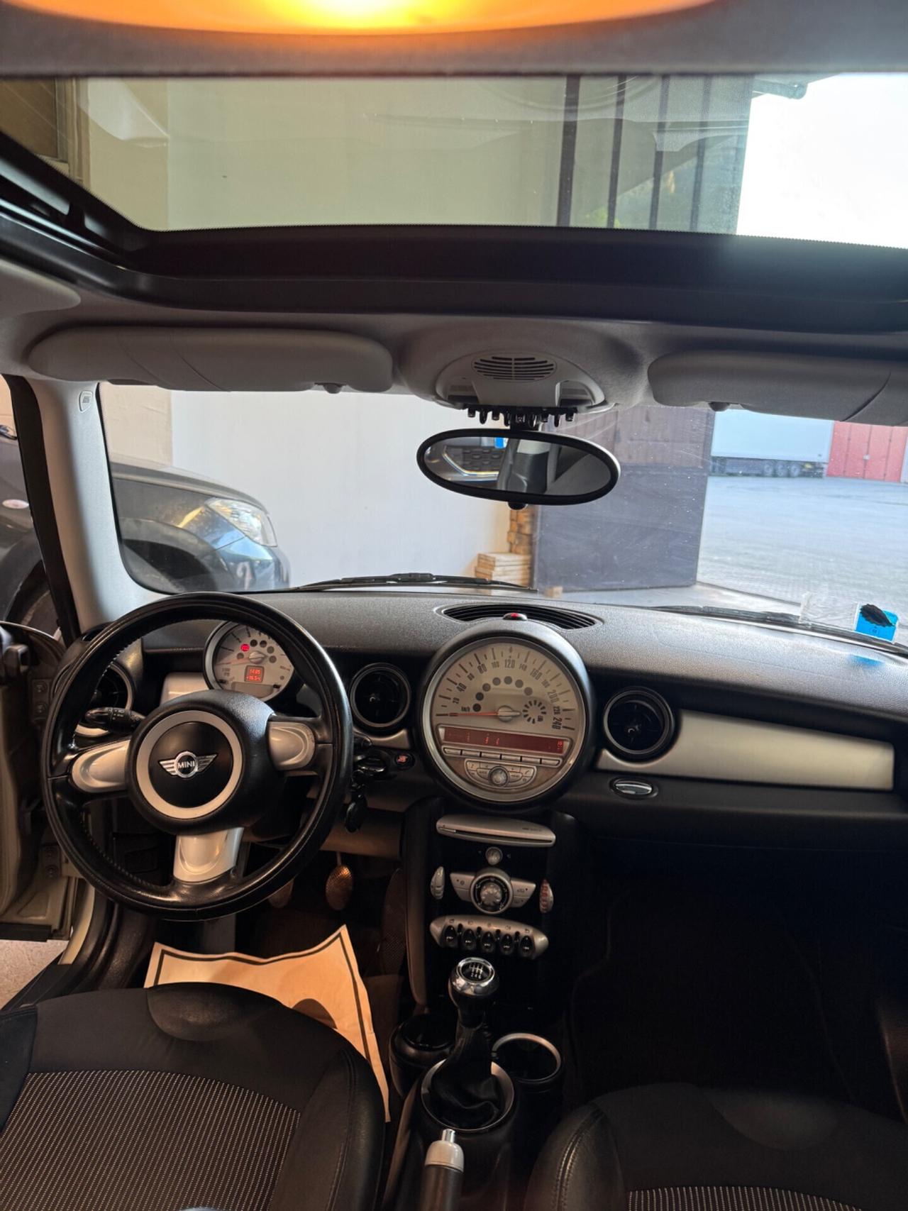 Mini Mini 1.6 16V Cooper Chili