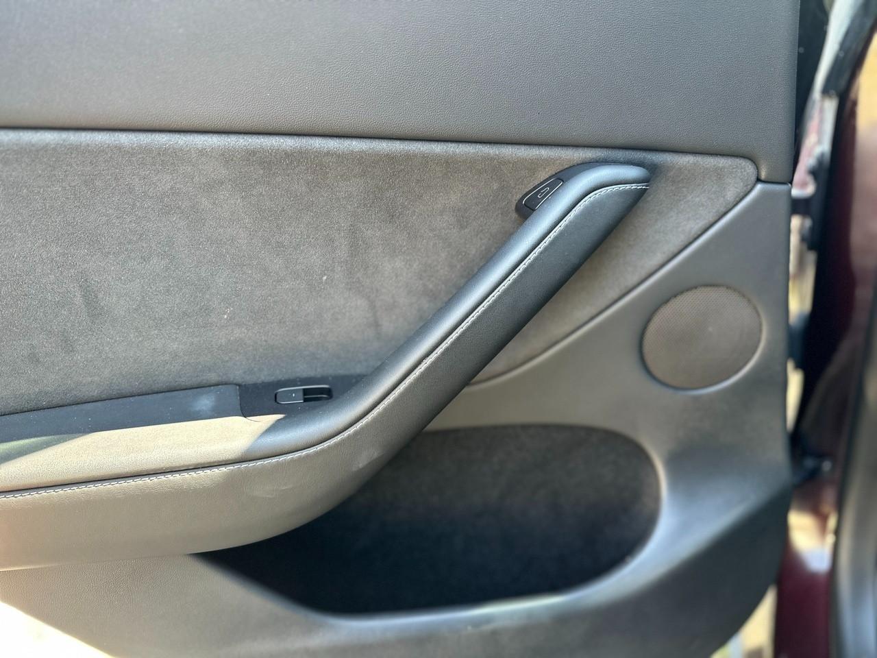 TESLA Model Y 2021 - Model Y Performance Dual Motor awd