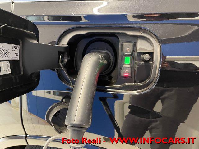 AUDI Q7 55TFSI e Hybrid PHEV 4X4 tiptronic Business PROMO