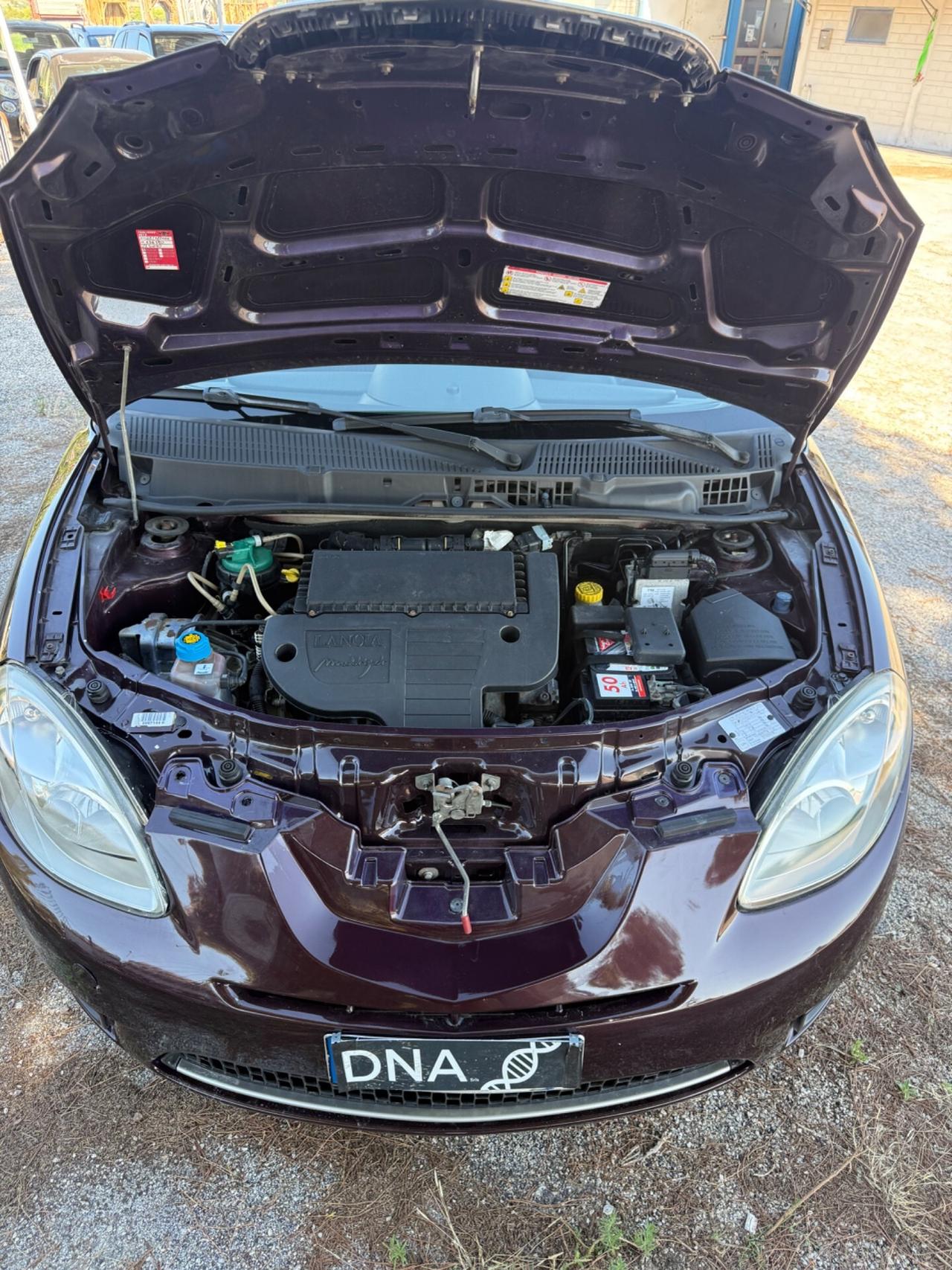 Lancia Ypsilon Diesel 1.3 Multijet NEOPATENTATI