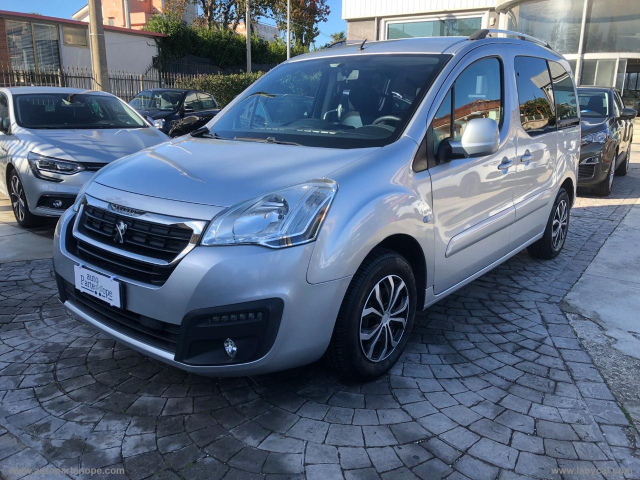 PEUGEOT Partner Tepee BlueHDi 100 Outdoor