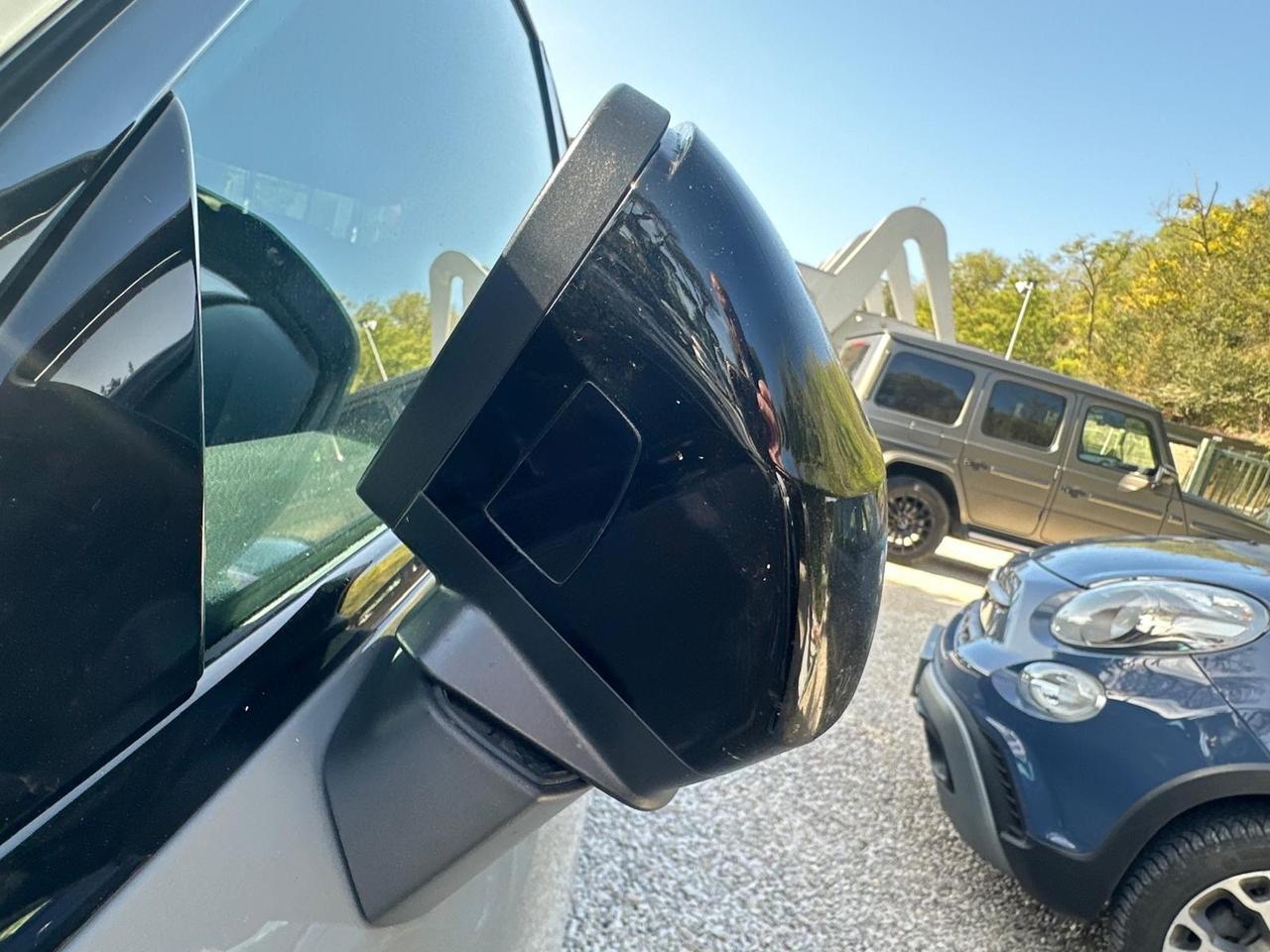 Audi Q3 SPB 40 TDI quattro S tronic Identity Black pano