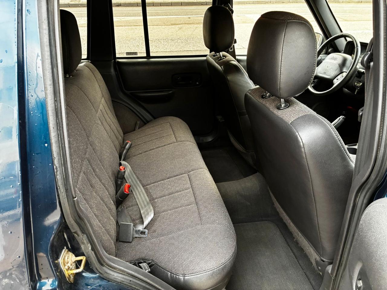 JEEP CHEROKEE 4WD 2.5 TD