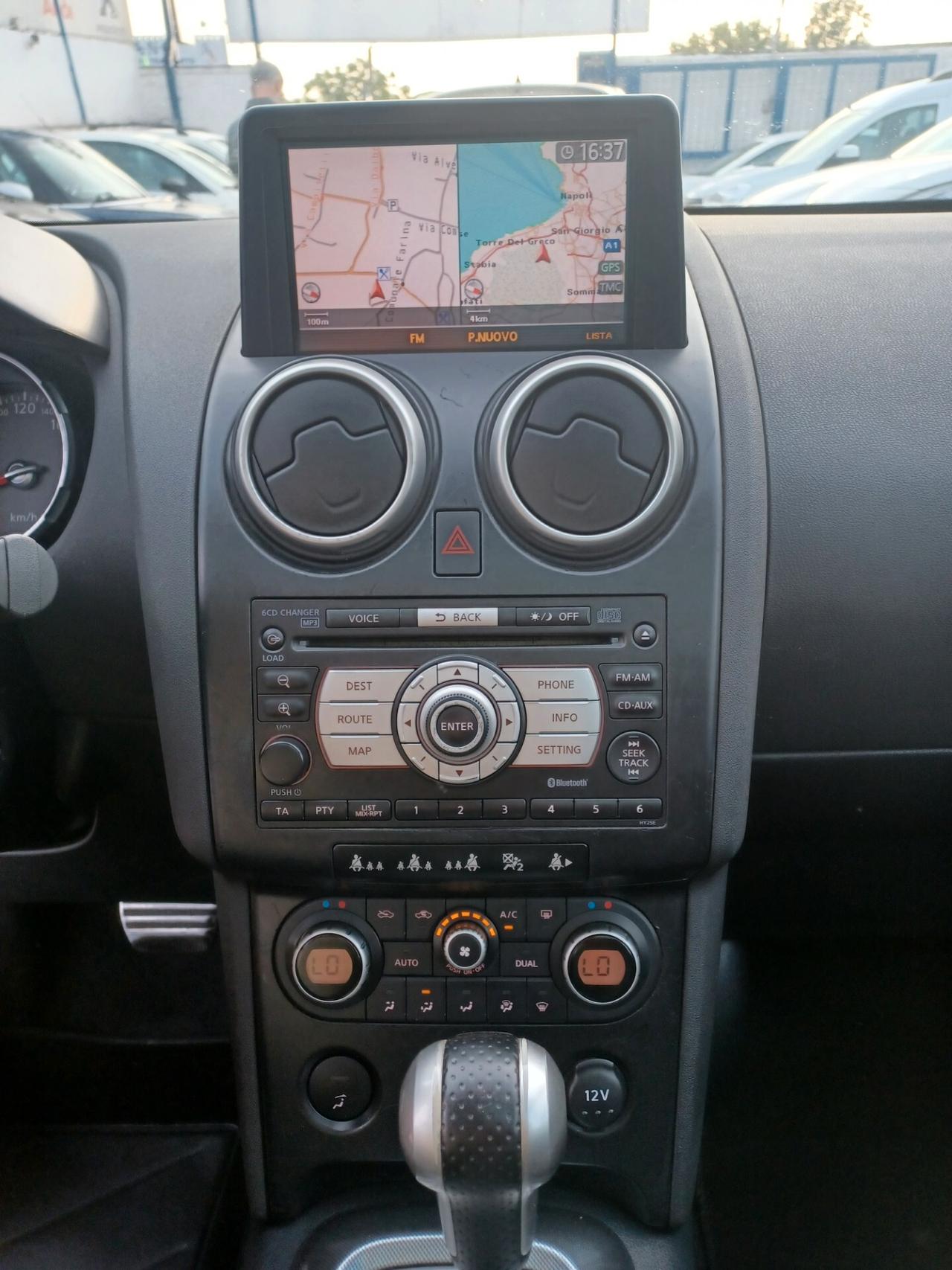 Nissan Qashqai 2.0 dCi n-tec AUTOMATICA 4X4