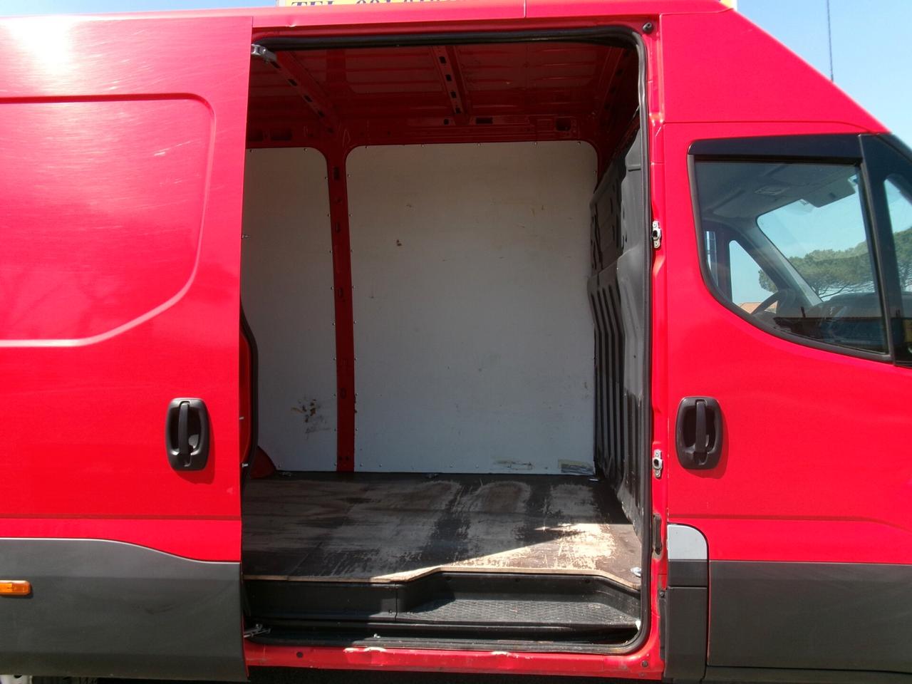 Iveco Daily 35S14 2.3 140CV E6 P.3520 H2 FURGONE *PERFETTO*