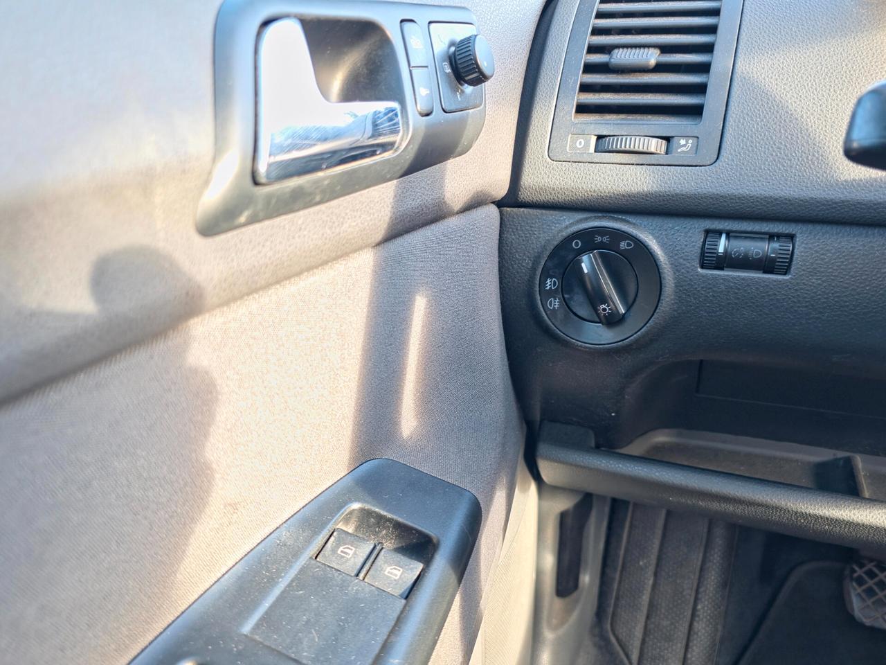 Volkswagen Polo 1.4 16V 5p. Trendline 2002-E4 Manuale NEO