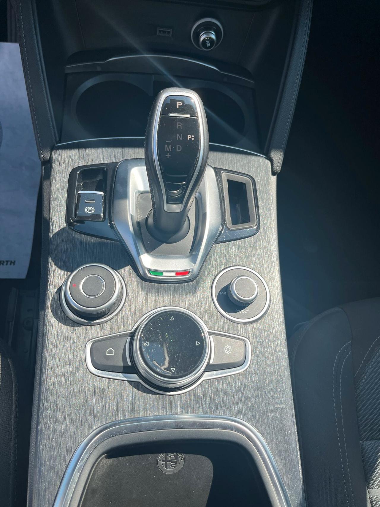 Alfa Romeo Stelvio 2.2 Turbodiesel 190 CV AT8 Q4 Business NESSUN VINCOLO