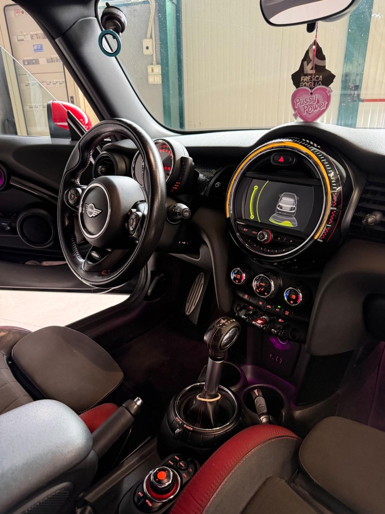 Mini JONH COOPER WORKS 231CV KMCERT UNICOPR EU6B