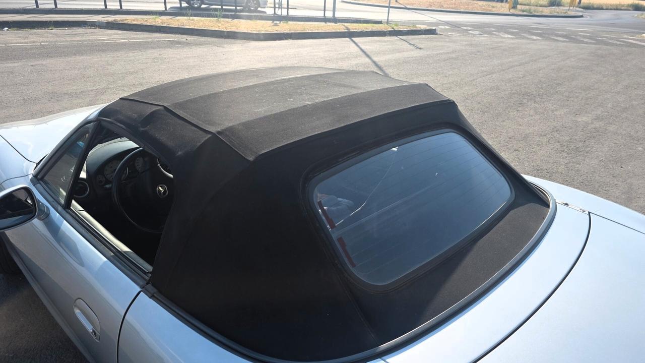 Mazda MX5 1.6 Con CLIMA