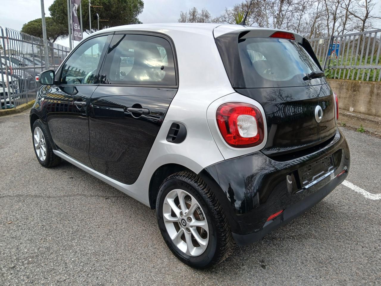 Smart ForFour 70 1.0 Passion
