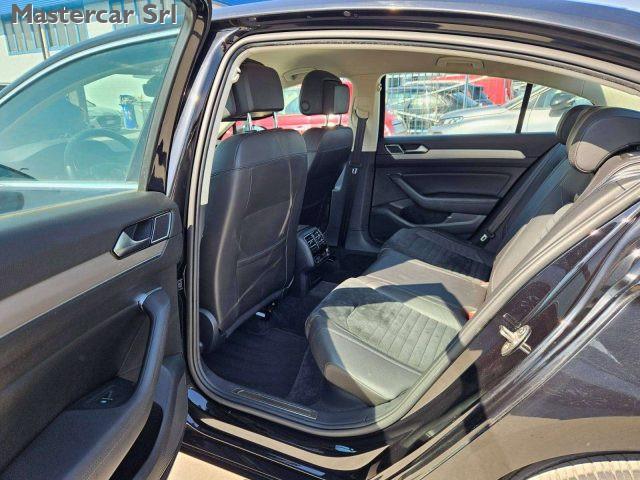 VOLKSWAGEN Passat Berlina 2.0 tdi Executive 4motion 190cv dsg FS097D