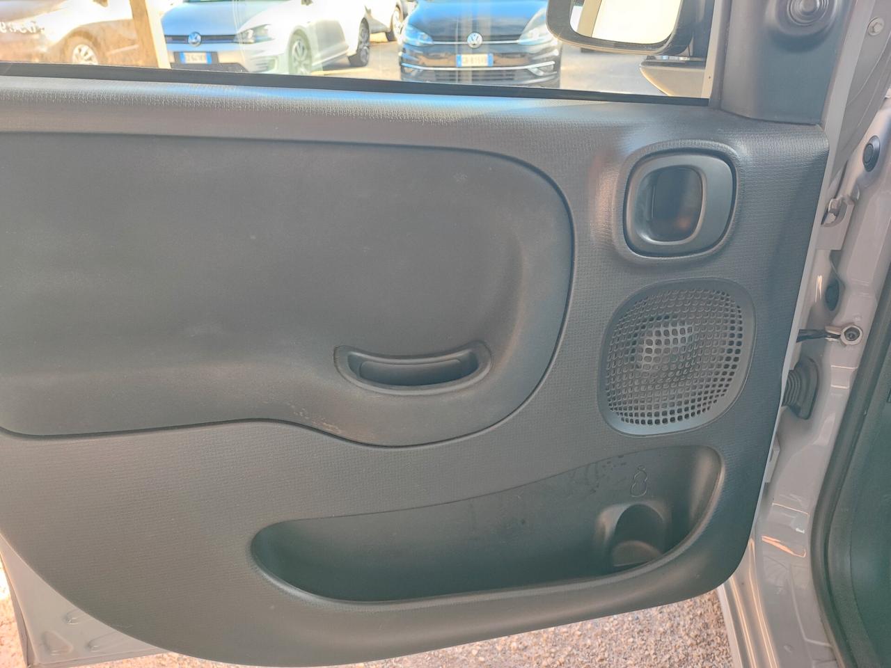 Fiat Panda 1.2 Connected by Wind