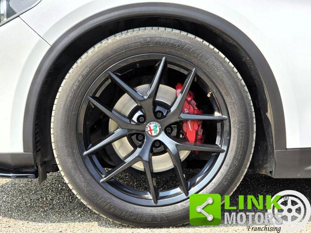 ALFA ROMEO Stelvio 2.2d 210 CV AWD Veloce Tetto Gancio Traino