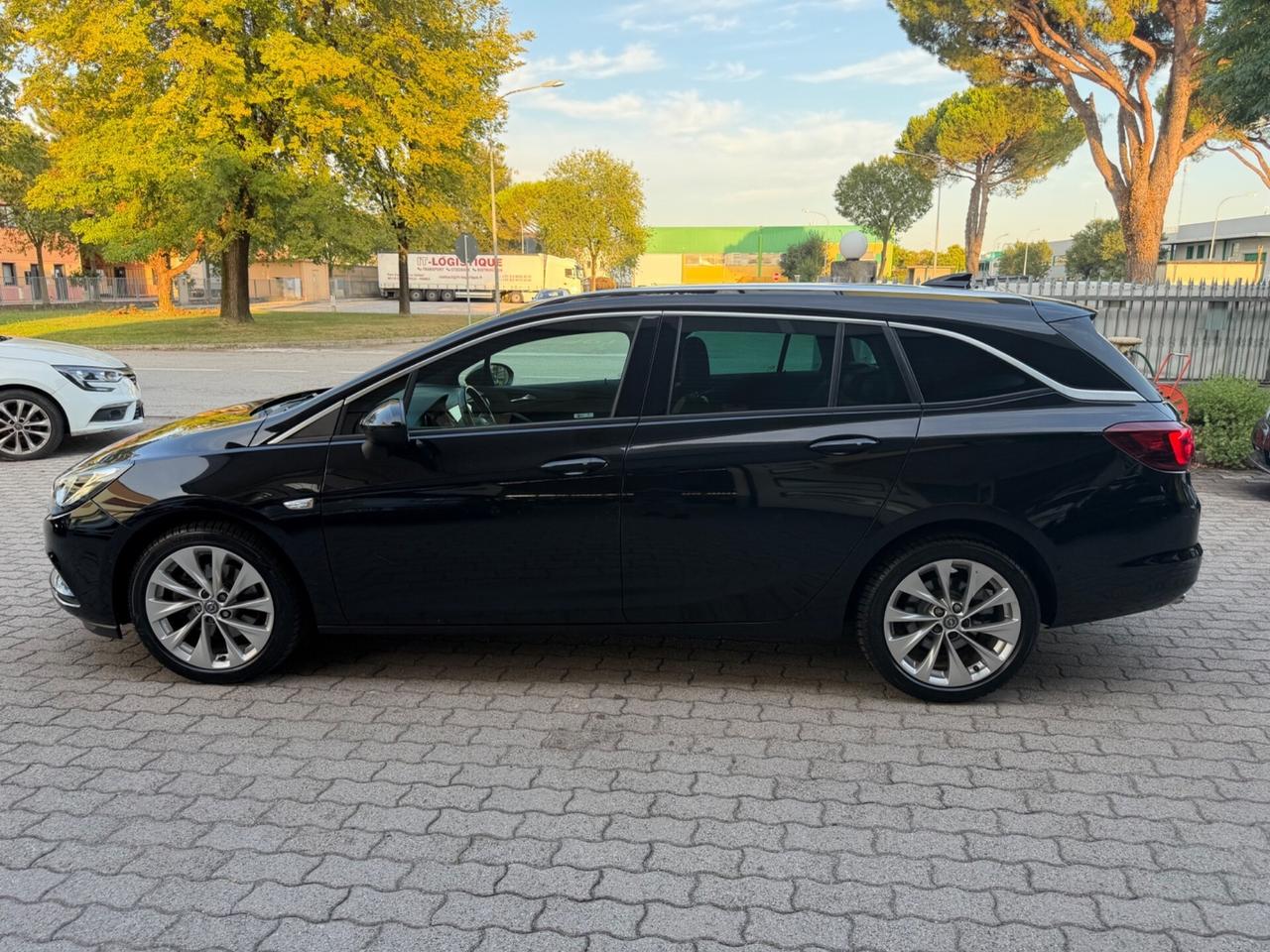 Opel Astra 1.6 BiTurbo CDTi Start&Stop Sports Tourer Dynamic
